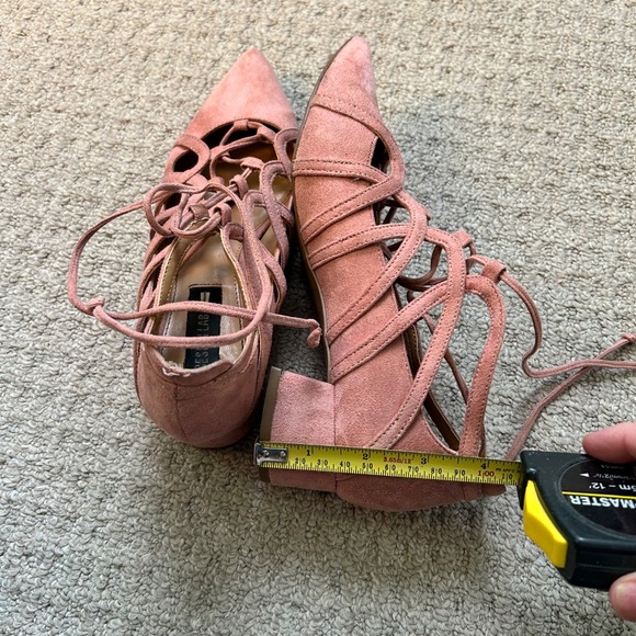 Design Lab Lord and Taylor Pink Lace-up Shoes! - Picture 9 of 9